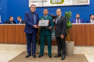 Autoridades da segurança pública e policiais são homenageados pela Câmara de Vereadores de Três Lagoas